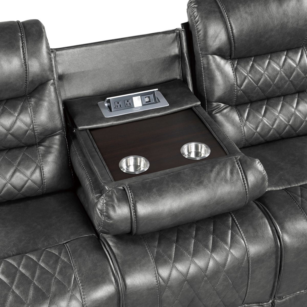 Putnam - Power Double Reclining Sofa With Center Drop-Down Cup Holders, Receptacles And USB Ports