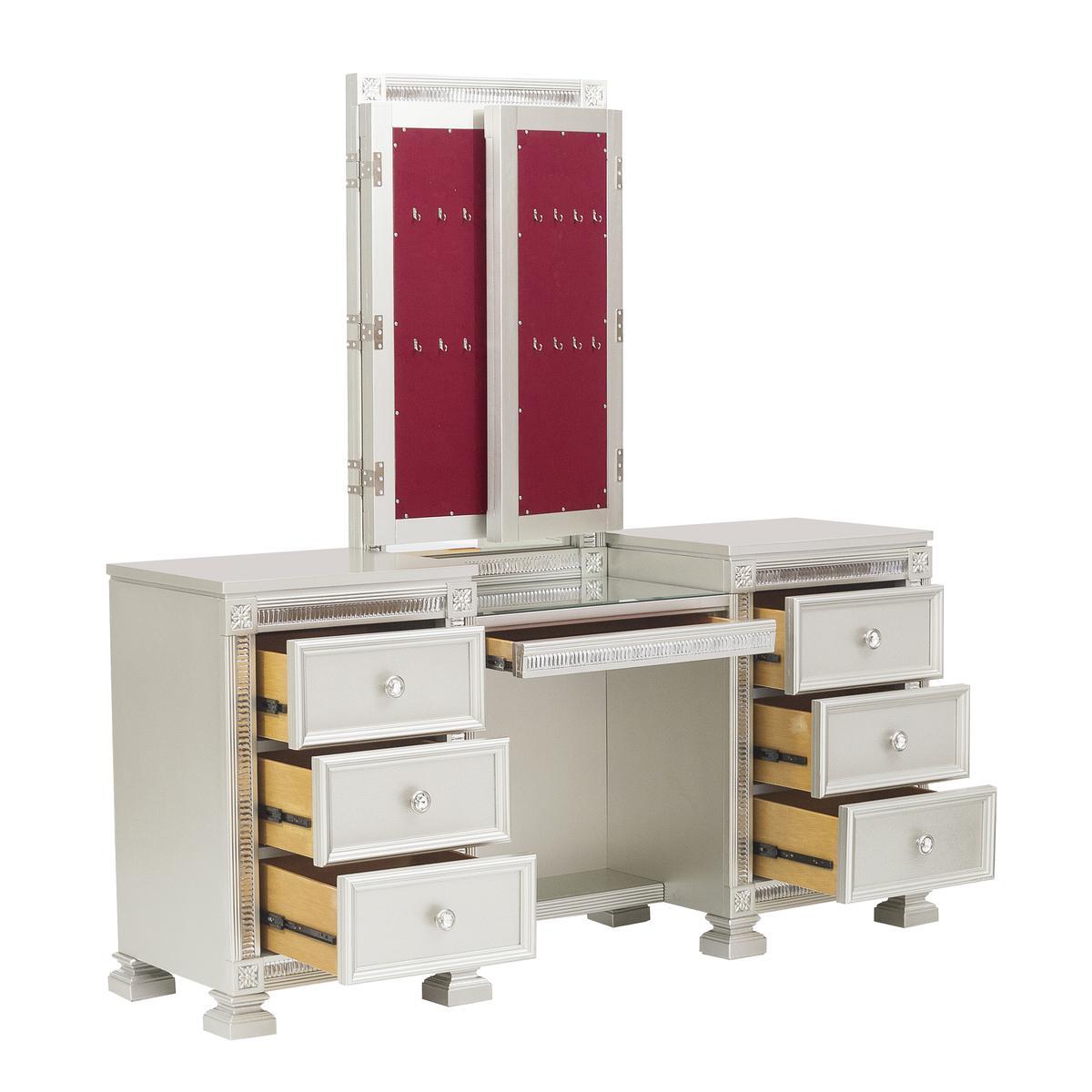 Bevelle - Vanity Dresser With Mirror - Pearl Silver