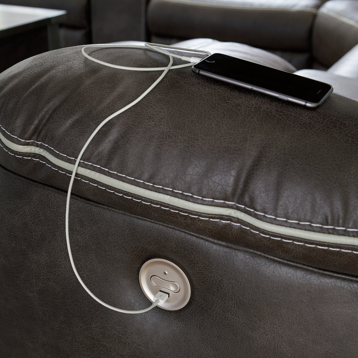 Kincord Sectional