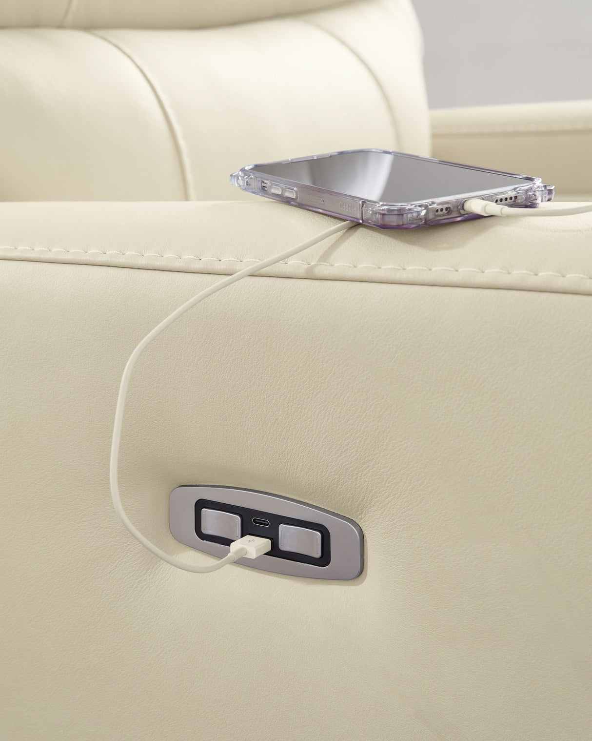 Pennacle Pier - Power Recliner With Adjustable Headrest