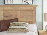 Makidern - Panel Storage Bed With Storage Footboard