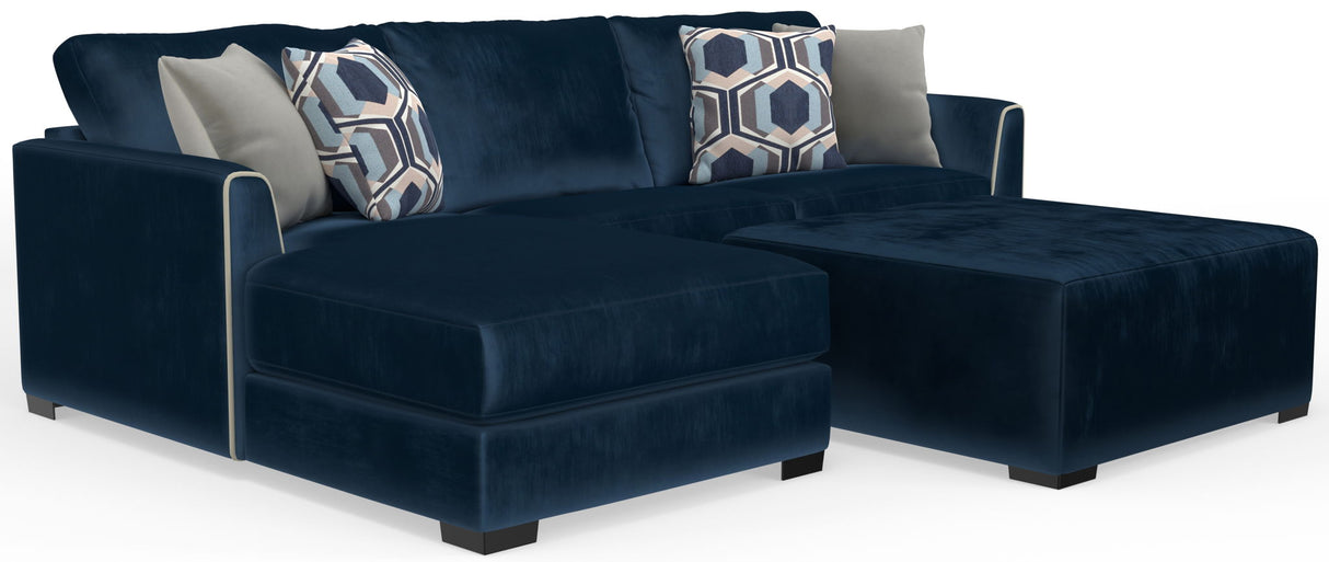 Jetson - Sectional With Comfort Coil Seat Cushions, Included Accent Pillows & Cocktail Ottoman