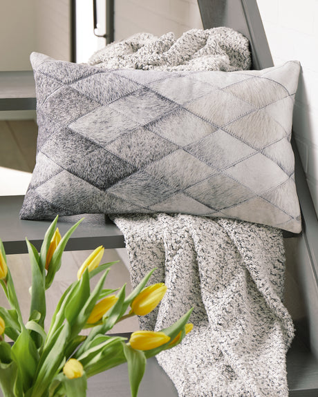 Furniture City - MS - Ashley Furniture - Pacrich Pillows - Pillow / Gray/Brown - A1000930P