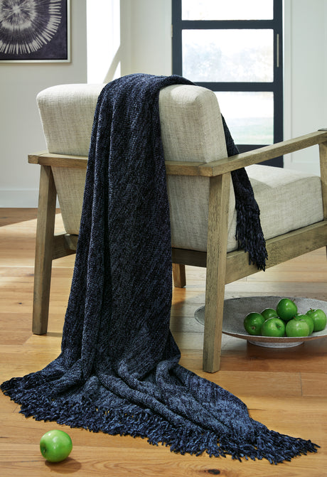Furniture City - MS - Ashley Furniture - Tamish Throw (Set of 3) - Throw (3/CS) / Blue - A1001022