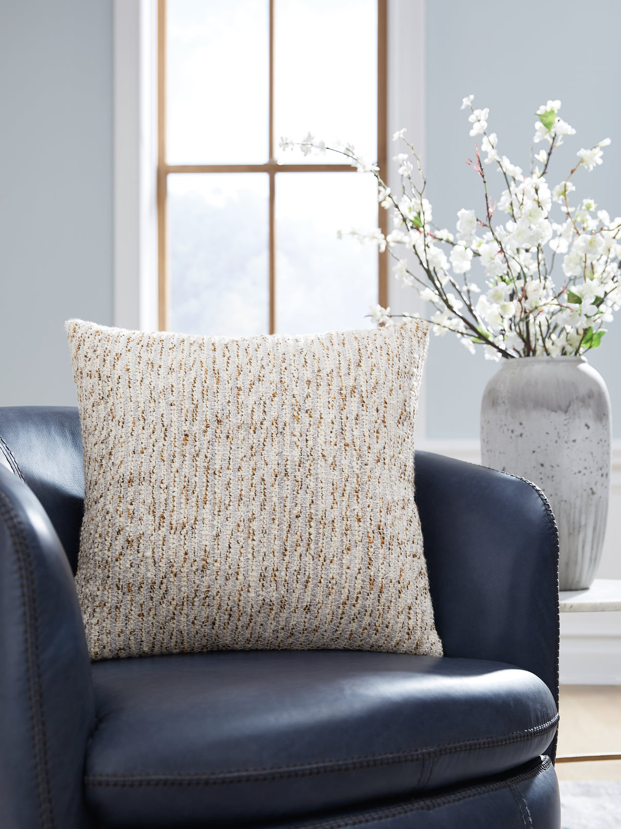 Furniture City - MS - Ashley Furniture - Abler Pillows - Pillow (4/CS) / Ivory/Gray/Gold - A1001068