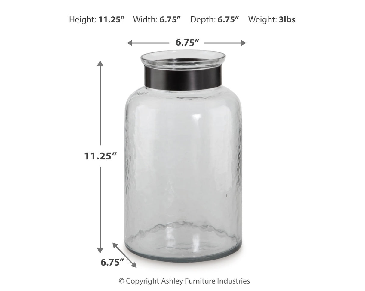 Lukasvale Vase