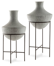 Furniture City - MS - Ashley Furniture - Estonbank Vase - Vase Set / Distressed Cream - A2000747A1