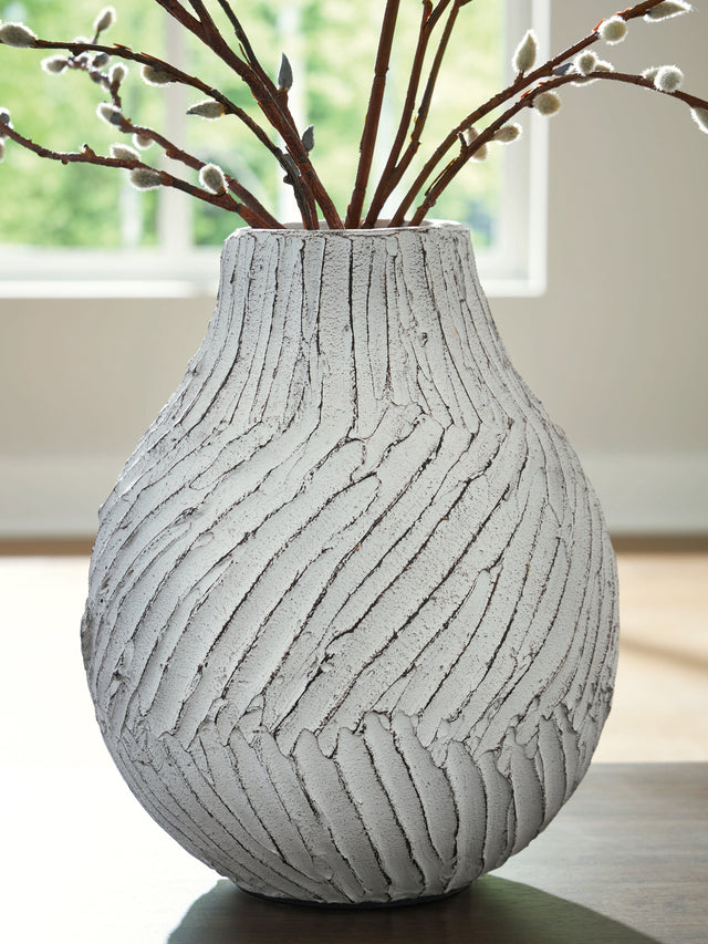 Furniture City - MS - Ashley Furniture - Shelvie Vase - Vase / Distressed White - A2000849