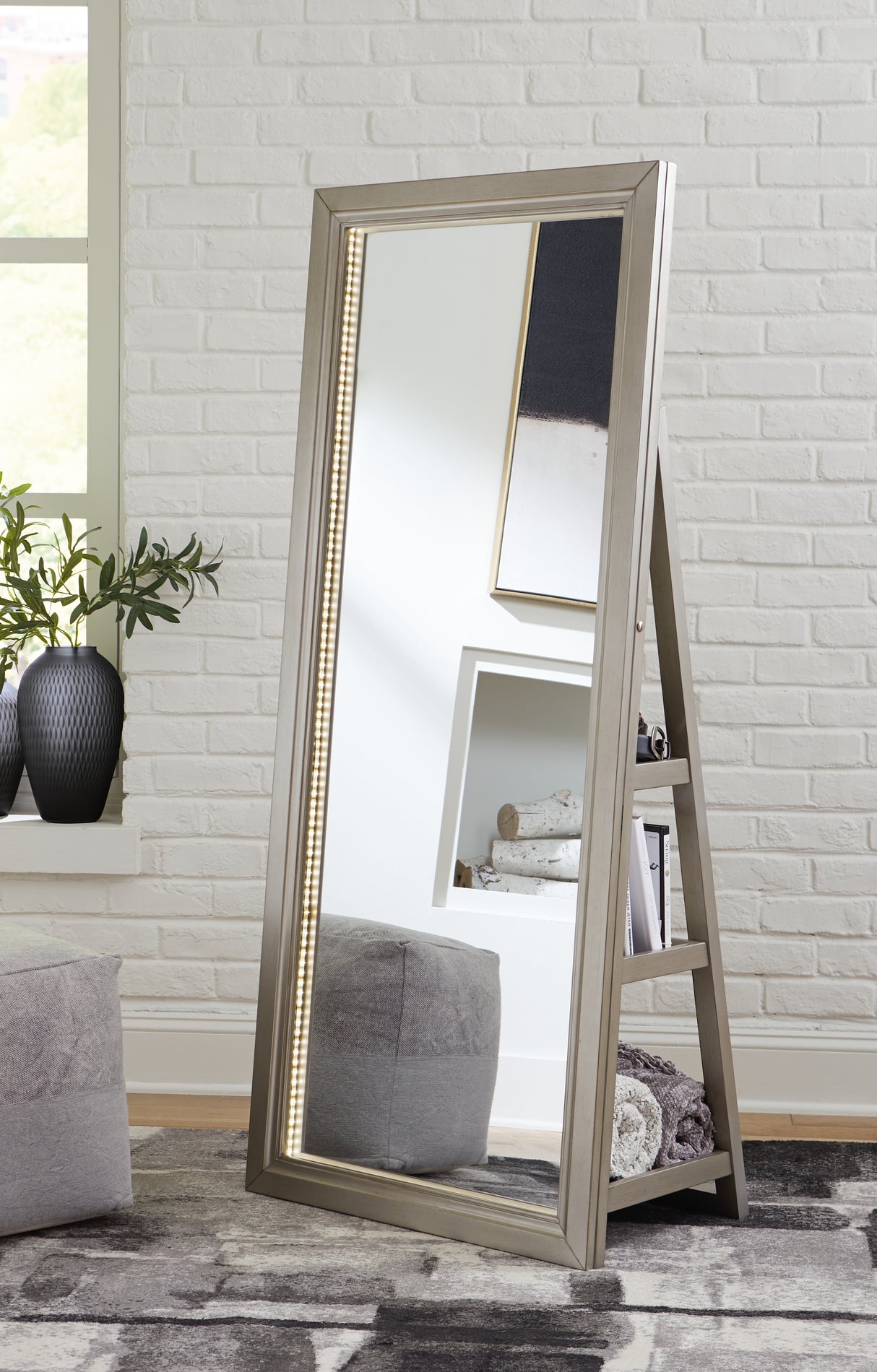 Furniture City - MS - Ashley Furniture - Evesen Mirror - Floor Standing Mirror/Storage / Black - A8010384