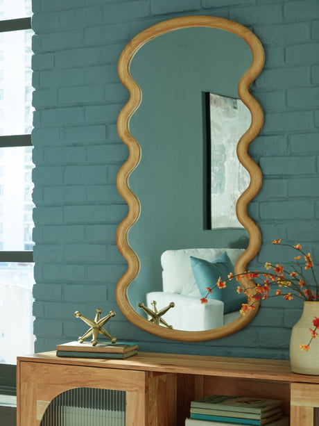 Furniture City - MS - Ashley Furniture - Serendis Mirror - Accent Mirror / Brown - A8010412