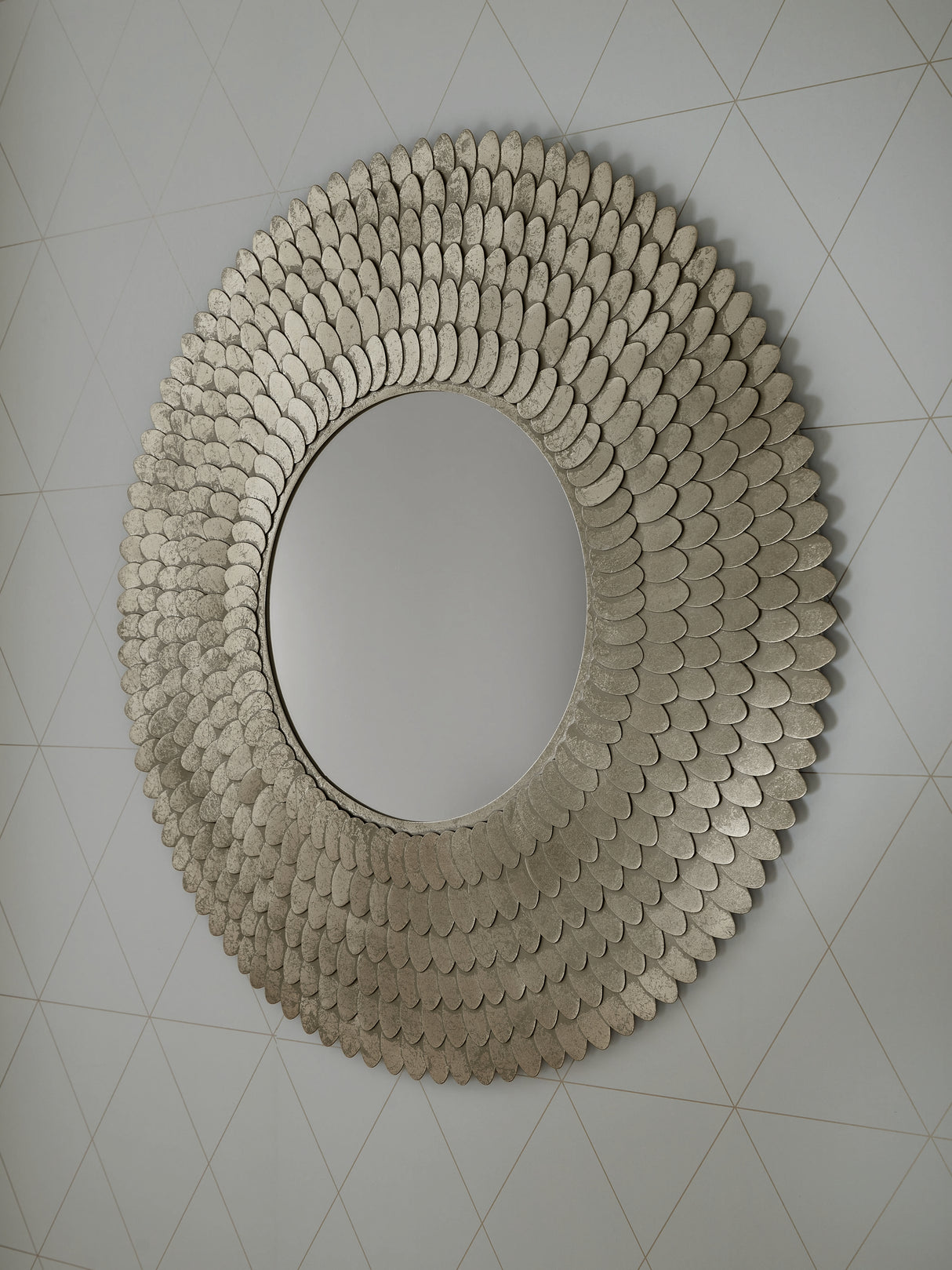 Furniture City - MS - Ashley Furniture - Wrightmund Mirror - Accent Mirror / Champagne Finish - A8010422