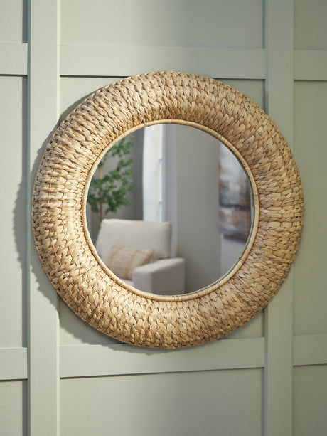 Furniture City - MS - Ashley Furniture - Briggsburg Mirror - Accent Mirror / Natural - A8010437
