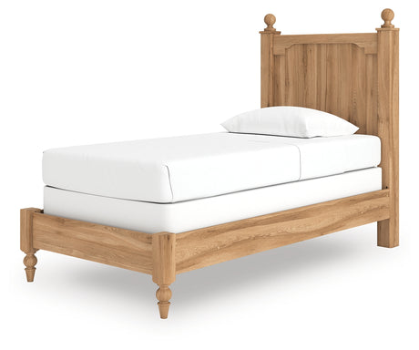 Aleaport Bedroom