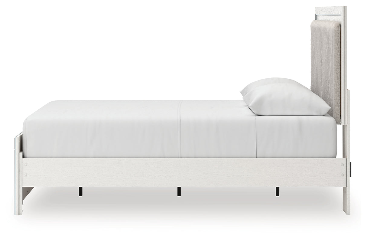 Zuraleus Bedroom