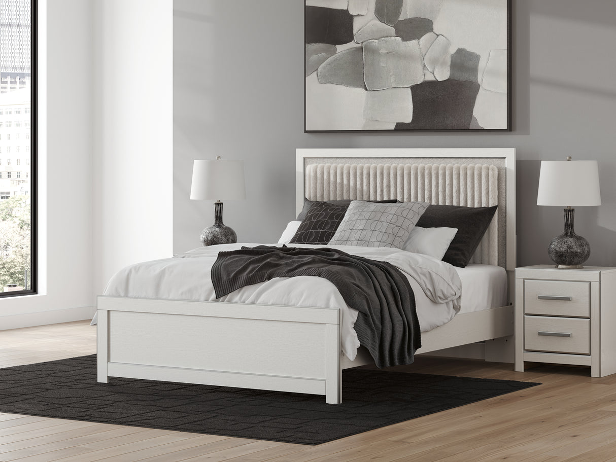 Furniture City - MS - Ashley Furniture - Zuraleus Bedroom - Queen Upholstered Panel Bed / White - PCB3381B2