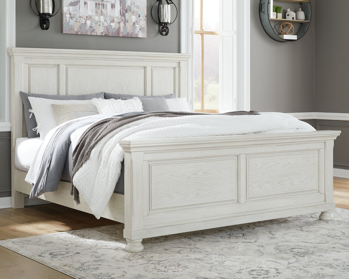 Furniture City - MS - Ashley Furniture - Robbinsdale Bedroom - California King Panel Bed / Antique White - B742B7