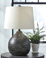 Furniture City - MS - Ashley Furniture - Maire Lighting - Table Lamp (Set of 2) / Black/Gold Finish - L207294X2