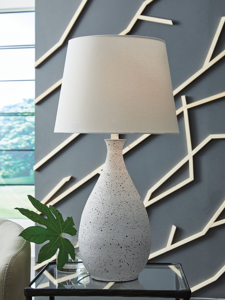 Furniture City - MS - Ashley Furniture - Wyattford Lighting - Metal Table Lamp (1/CN) / White/Black - L207614