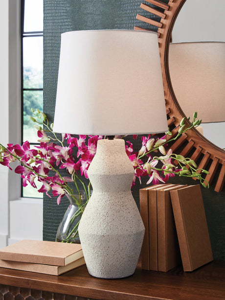 Furniture City - MS - Ashley Furniture - Dawthorne Lighting - Paper Table Lamp (1/CN) / Cream - L236034