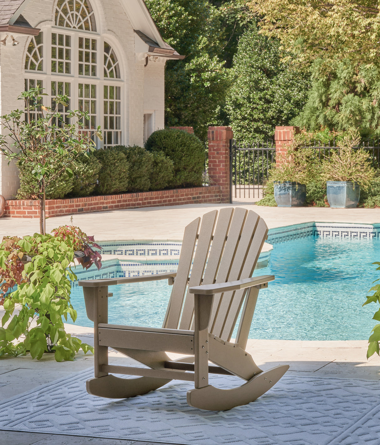 Furniture City - MS - Ashley Furniture - Sundown Treasure Outdoor - Rocking Chair / Driftwood - P014-827