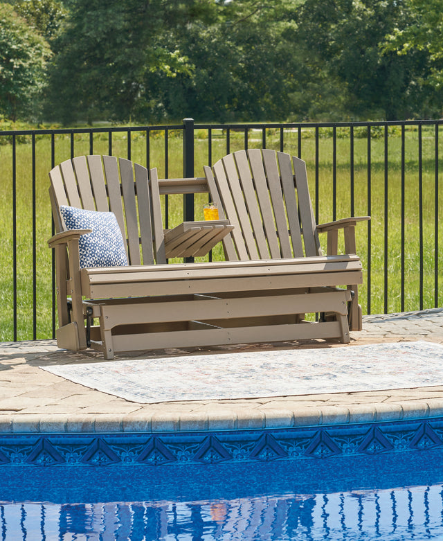 Furniture City - MS - Ashley Furniture - Hyland wave Outdoor - Rectangular Cocktail Table / Driftwood - P114-701