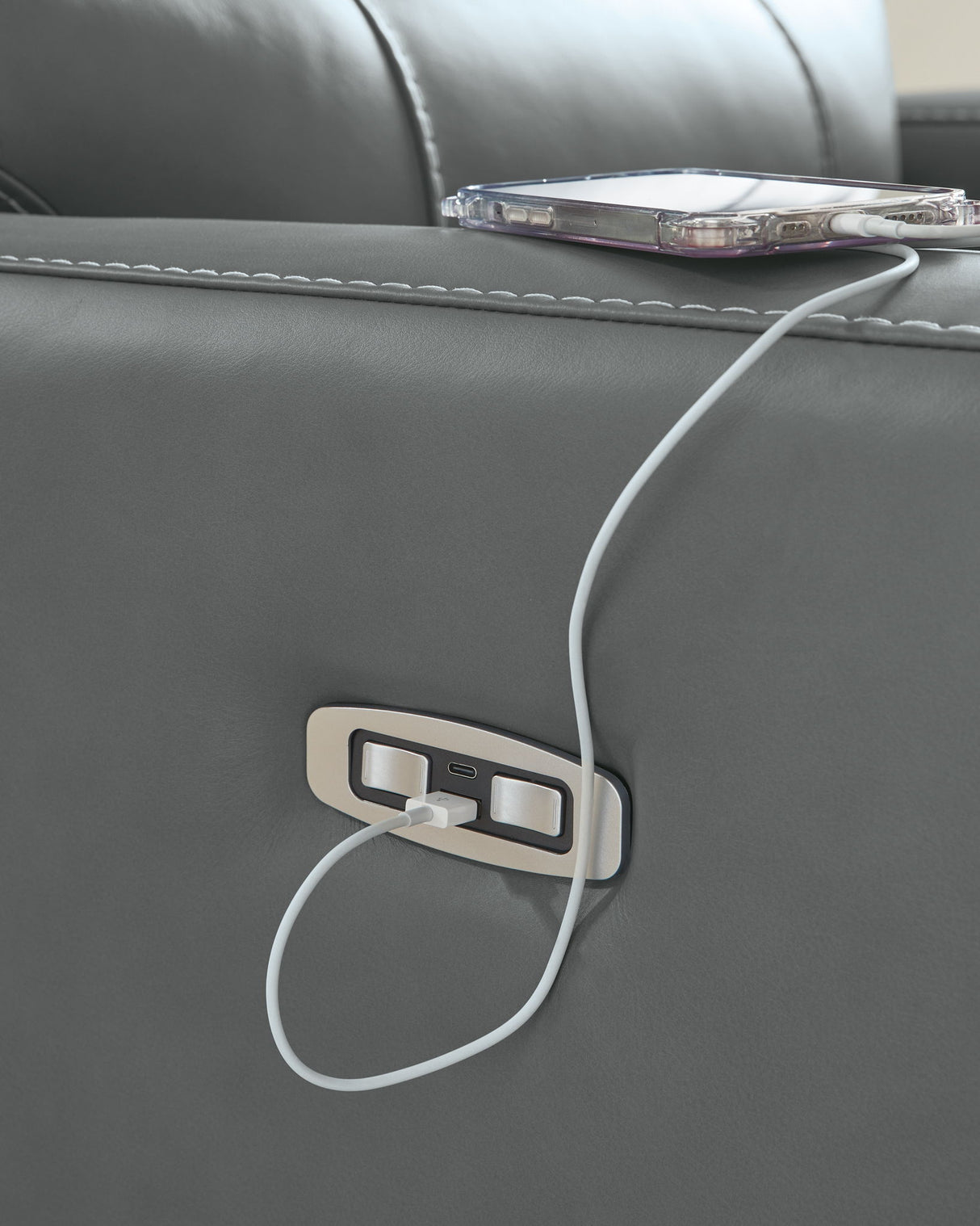 Pennacle Pier - Power Recliner With Adjustable Headrest