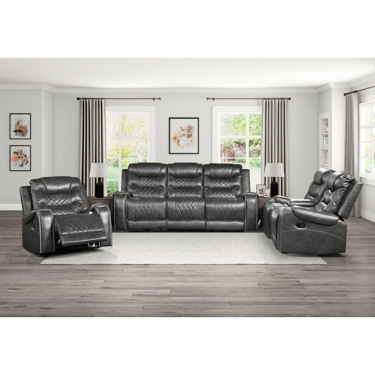 Putnam - Power Double Reclining Sofa With Center Drop-Down Cup Holders, Receptacles And USB Ports