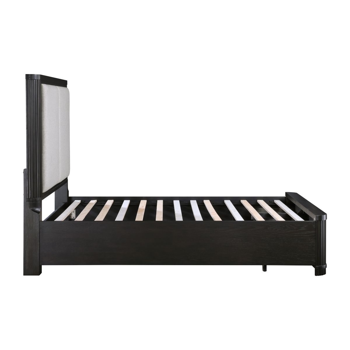 Gilbert - Platform Bed With Storage Footboard